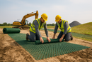 Heavy Duty Turf Reinforcement Mesh Roll – Green HDPE Grass Protection Grid for Car Parks, Driveways, Wheelchair Access & Pedestrian Areas (2-Tonne Load Bearing)