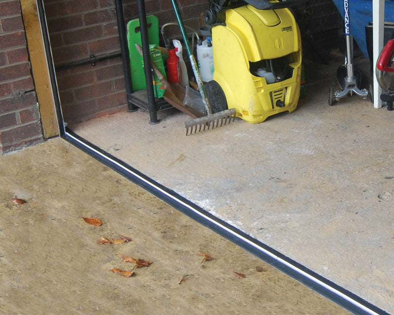 Heavy-Duty Black Garage Door Threshold Seal | Seals 5–13mm Gaps | Protection For Clean & Dry Floors