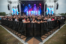Premium Adjustable Angle Corner Pit Barrier for Stage Safety - Lightweight and Modular Design for Events - Main Product Image