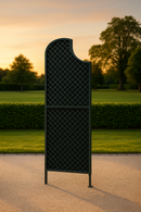 VerdeVista Square Curved Garden Screen – Elegant Metal Frame