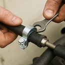 Petrol Pipe Clips For Automotive And Industrial Use