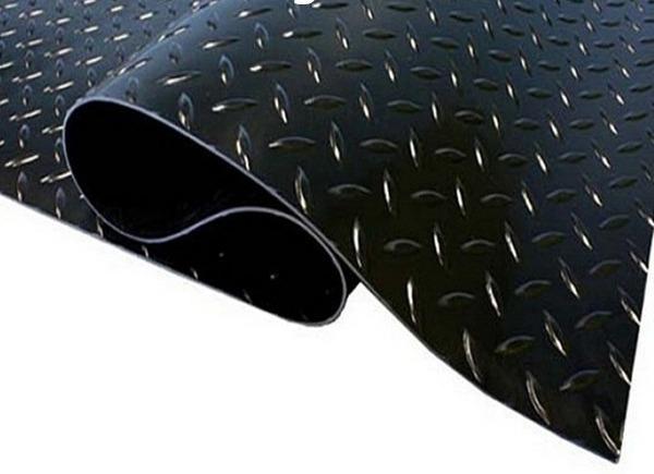 Diamond Pattern Rubber Van Flooring for Enhanced Grip