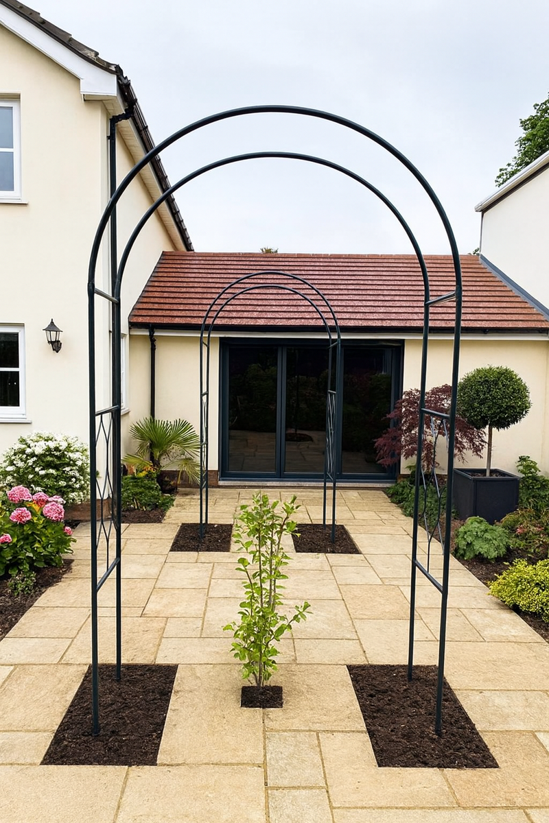 Round Garden Arch – Landscape 3.6m × 3.0m (Matt Black) 1