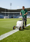 Professional Heavy Duty Spray Line Marker with Flush Tank and 25L Capacity for Accurate Marking on Fields - Detail View